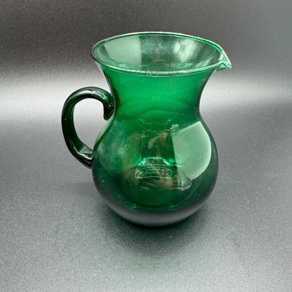 Vintage Hand Blown Emerald Green Glass Applied Handle Creamer Mini Pitcher - Picture 3 of 11